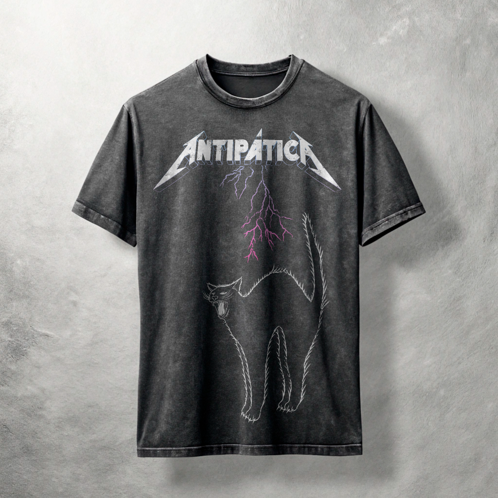 Camiseta Antipática